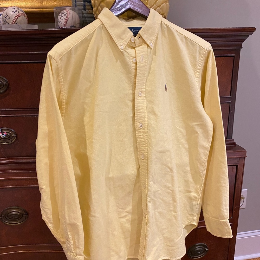 Ralph Lauren size 18 (XL boys).  Light yellow.  Perfect.